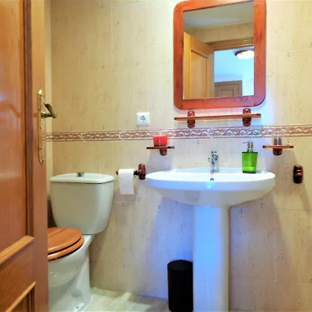 Sun&jacuzzi Apartment *